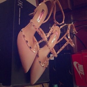 I -N-C Carmapink Blush heels